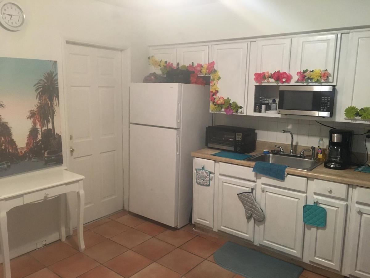 Zen Women's Hostel Fort Lauderdale Buitenkant foto
